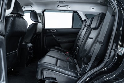 2022 Ford Everest - Thumbnail