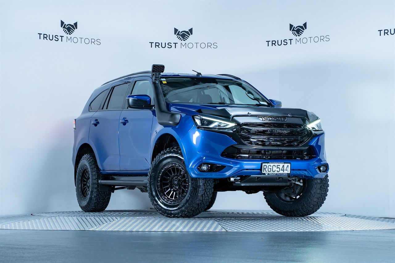2022 Isuzu MU-X