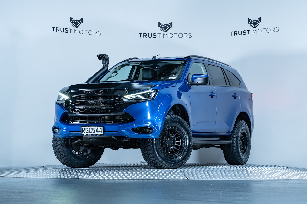 2022 Isuzu MU-X