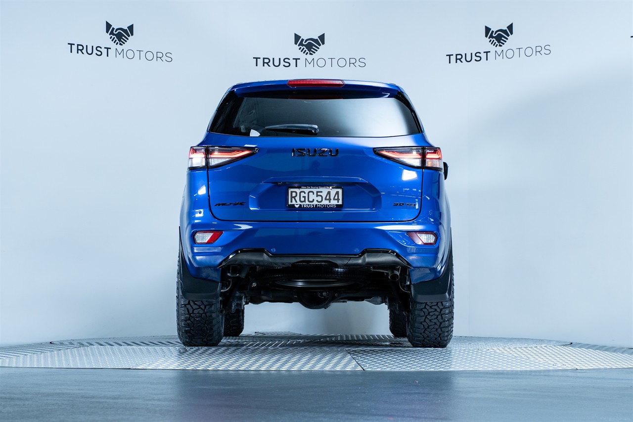 2022 Isuzu MU-X