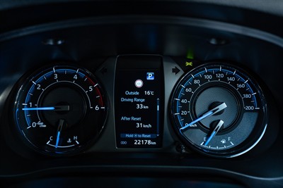 2024 Toyota Hilux - Thumbnail