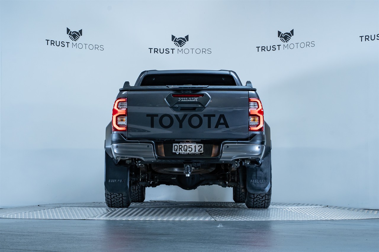 2024 Toyota Hilux