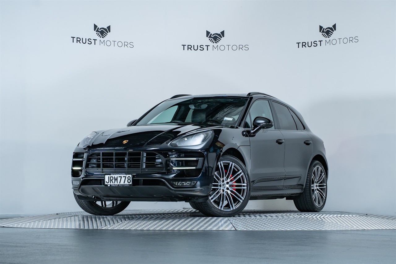 2016 Porsche Macan