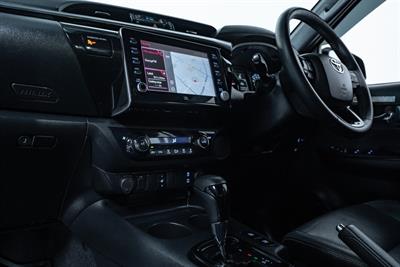 2021 Toyota Hilux - Thumbnail