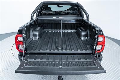 2021 Toyota Hilux - Thumbnail
