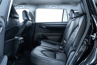 2022 Toyota Highlander - Thumbnail