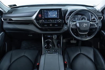 2022 Toyota Highlander - Thumbnail