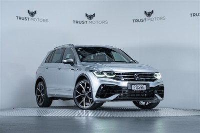 2022 Volkswagen Tiguan - Thumbnail