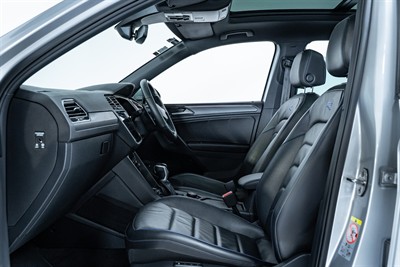 2022 Volkswagen Tiguan - Thumbnail