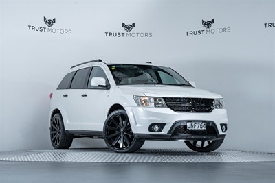 2015 Dodge Journey - Thumbnail