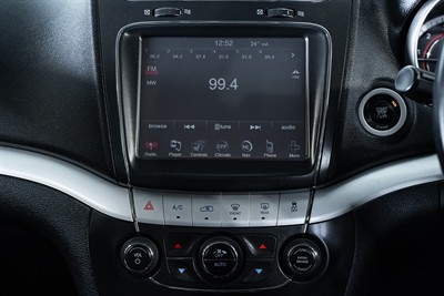 2015 Dodge Journey - Thumbnail