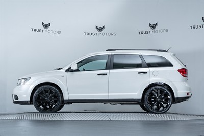 2015 Dodge Journey - Thumbnail