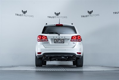 2015 Dodge Journey - Thumbnail