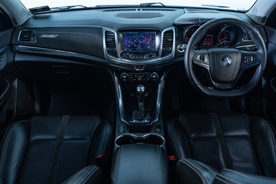 2016 Holden Commodore - Thumbnail