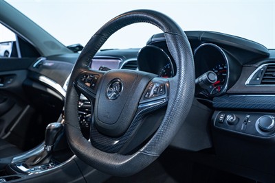 2016 Holden Commodore - Thumbnail
