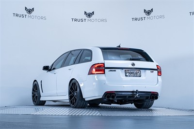 2016 Holden Commodore - Thumbnail