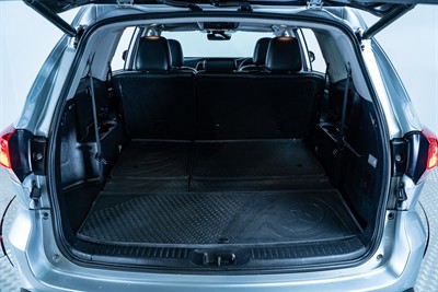 2018 Toyota Highlander - Thumbnail