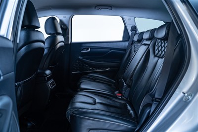 2021 Hyundai Santa Fe - Thumbnail