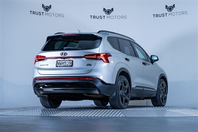 2021 Hyundai Santa Fe - Thumbnail