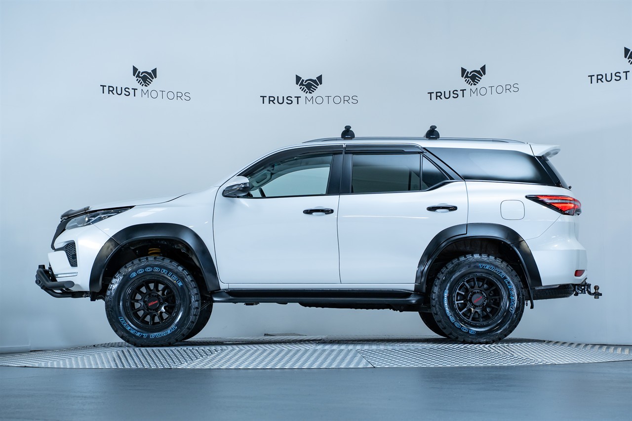 2022 Toyota Fortuner