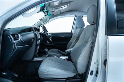 2022 Toyota Fortuner - Thumbnail