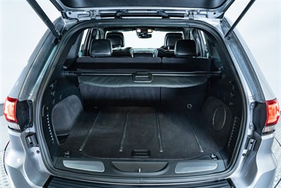 2017 Jeep Grand Cherokee - Thumbnail