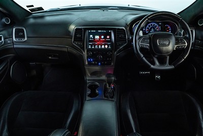 2017 Jeep Grand Cherokee - Thumbnail