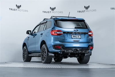 2019 Ford Everest - Thumbnail