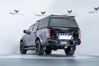 2022 Isuzu D-Max - Thumbnail