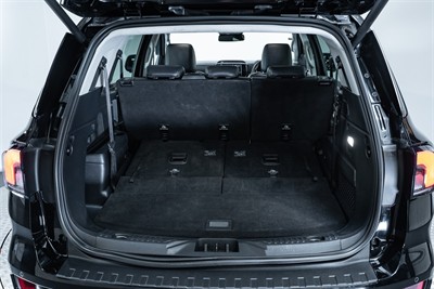 2023 Ford Everest - Thumbnail