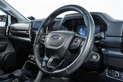 2023 Ford Everest - Thumbnail