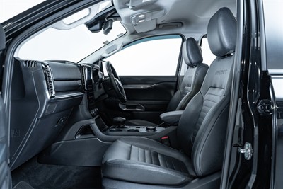 2023 Ford Everest - Thumbnail