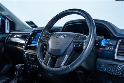 2021 Ford Everest - Thumbnail