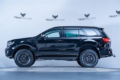2021 Ford Everest - Thumbnail