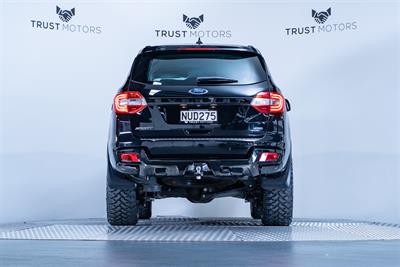 2021 Ford Everest - Thumbnail