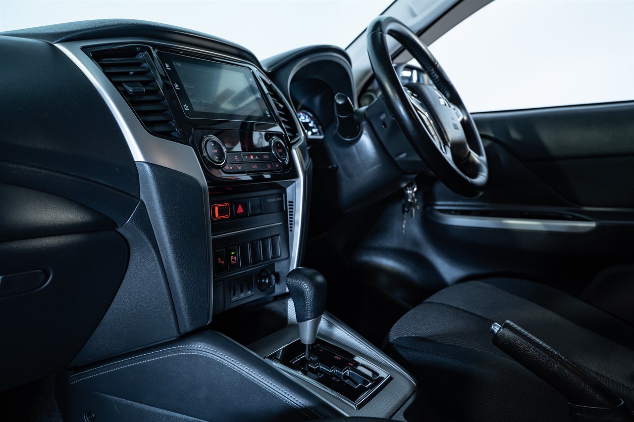 2022 Mitsubishi Triton