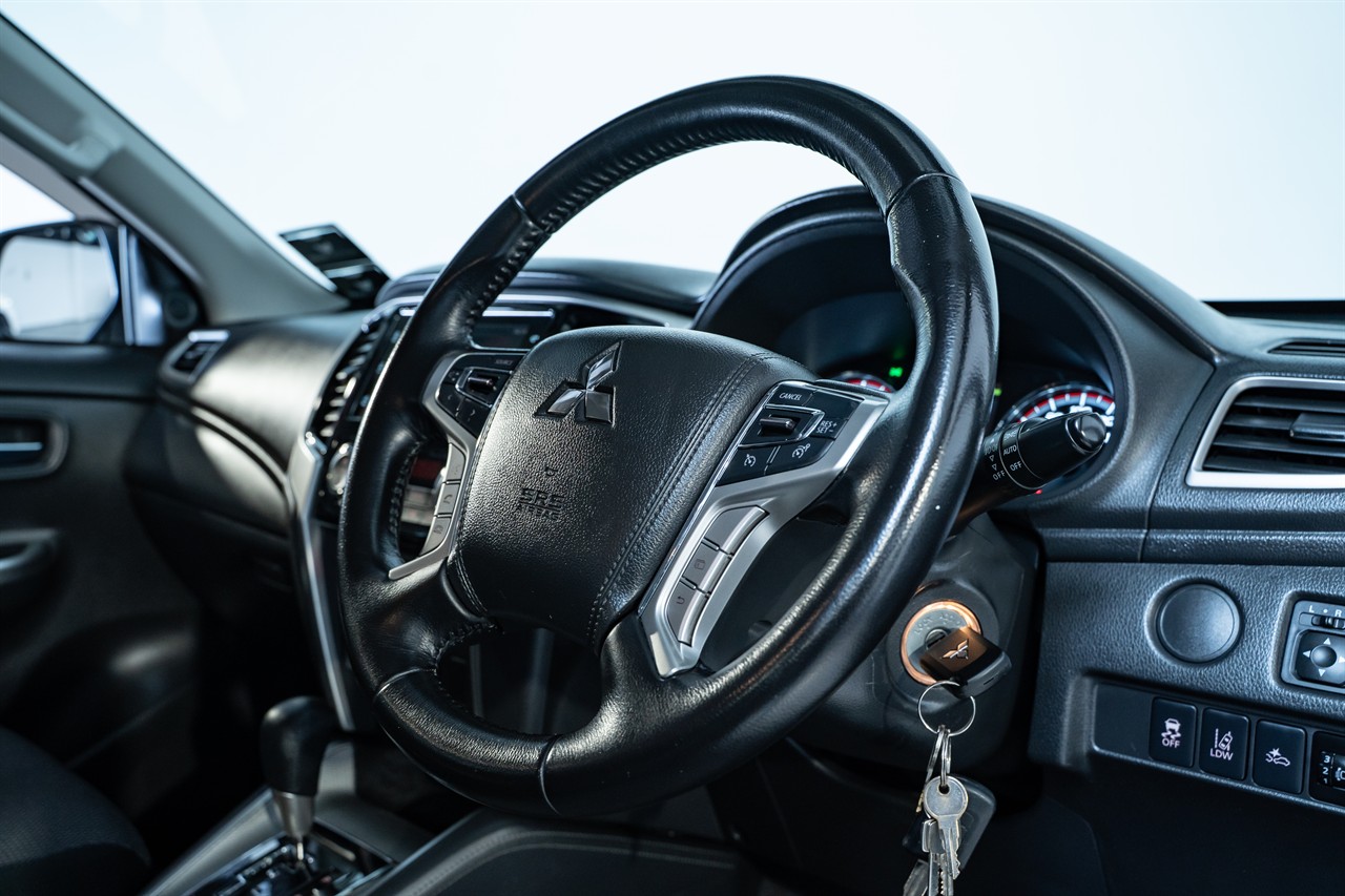 2022 Mitsubishi Triton