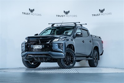 2022 Mitsubishi Triton - Thumbnail