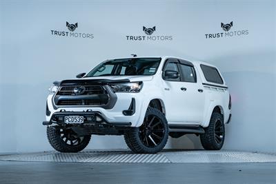 2022 Toyota Hilux - Thumbnail