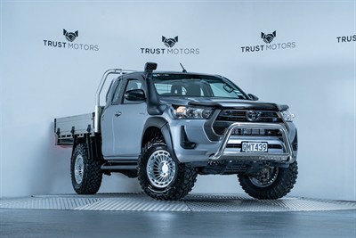 2024 Toyota Hilux