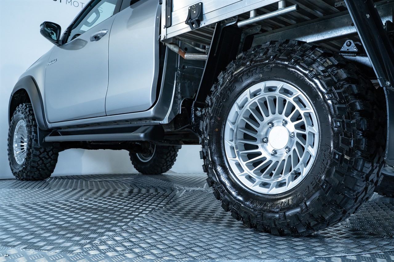 2024 Toyota Hilux