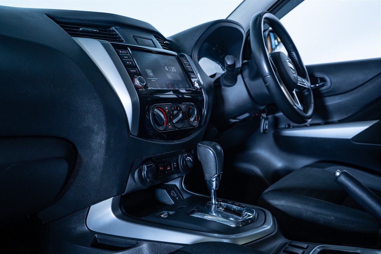 2021 Nissan Navara