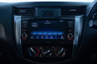 2021 Nissan Navara - Thumbnail