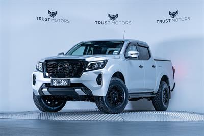 2021 Nissan Navara - Thumbnail