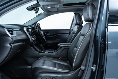 2020 Holden Acadia - Thumbnail