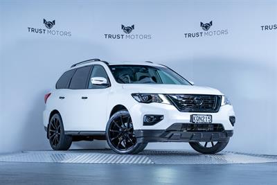 2017 Nissan Pathfinder - Image Coming Soon