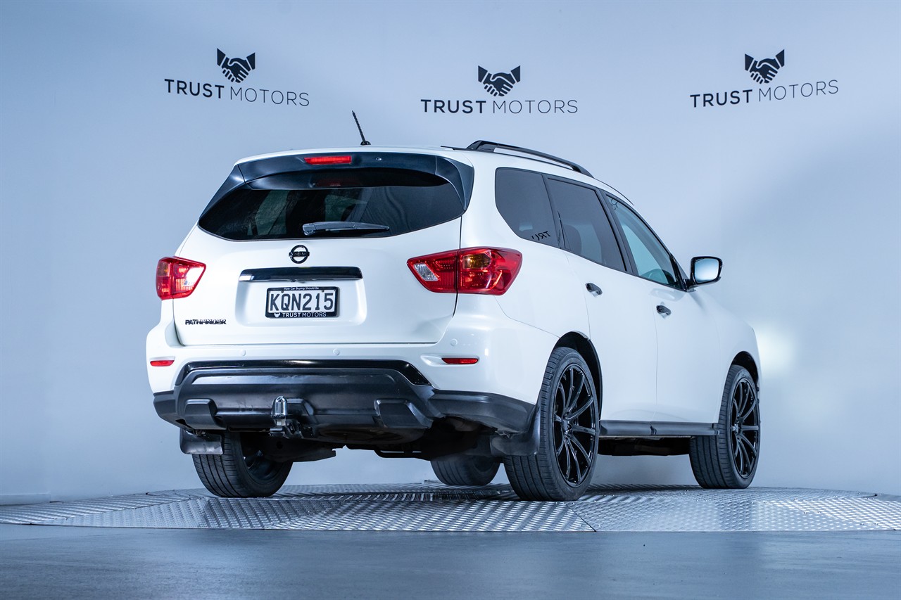 2017 Nissan Pathfinder