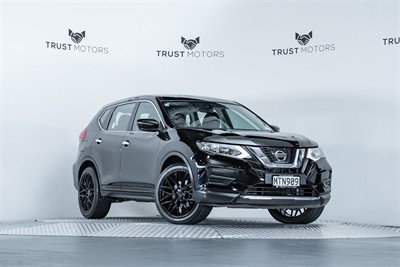 2020 Nissan X-Trail - Thumbnail