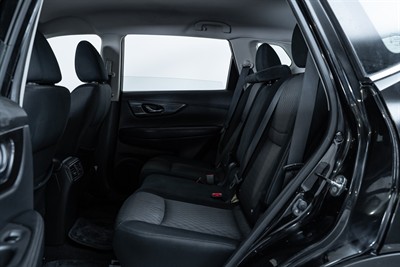 2020 Nissan X-Trail - Thumbnail