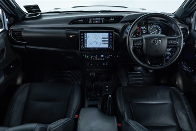 2020 Toyota Hilux - Thumbnail